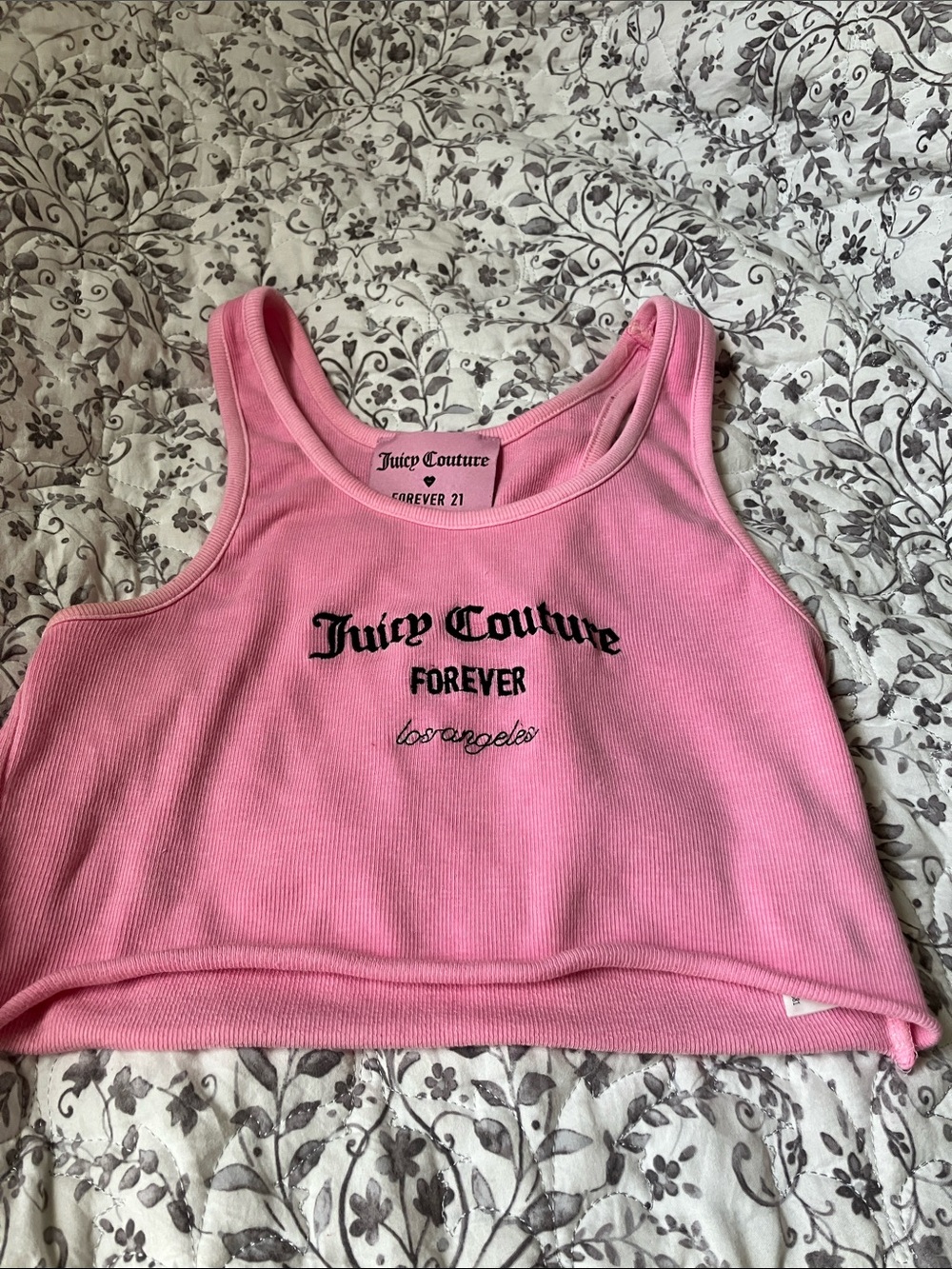 (FITS LIKE A SMALL TO XS) Juicy Couture Pink Ribbed Cropped Tank with Black Logo